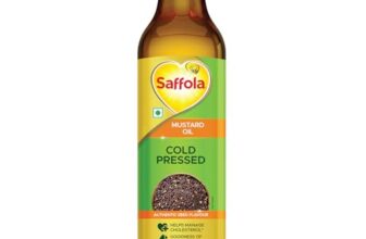 Saffola Cold Pressed Mustard Oil | Kachi ghani Mustard Oil, 0 trans fat, Unrefined, Chemical free | Helps Manage Cholesterol, Goodness of Omega 3 with Authentic Seed Flavour | 1L Pet Bottle